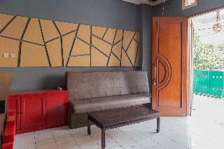 Oyo 1111 Passer Baroe Inn