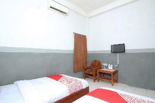 Oyo 451 Divka Residence Syariah