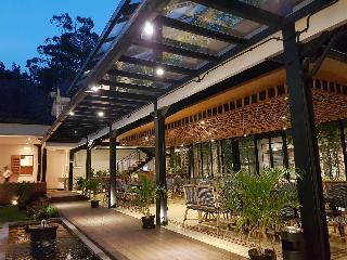 Beehive Boutique Hotel