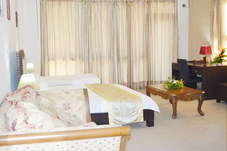 Hotel Loumaile Lodge