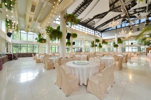 Hotel Tai-yi Red Maple Resort