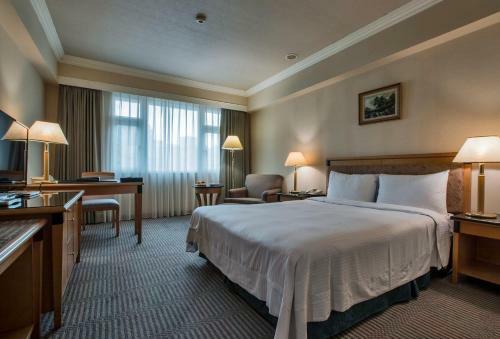 The Carlton Hotel - Chung Hwa