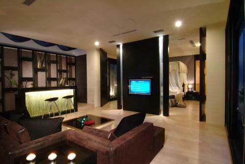 Takao Love Motel