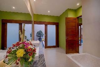 Kutus Kutus Canggu Villa
