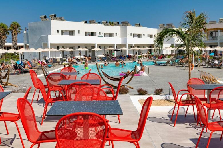 Hotel Lambi Resort