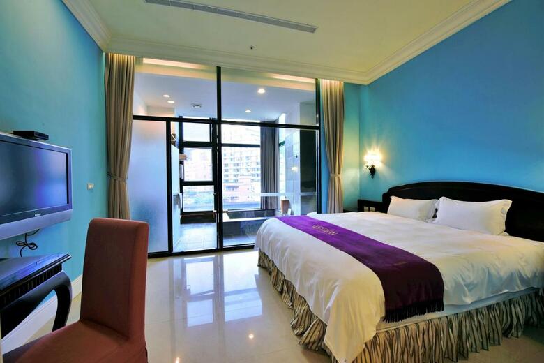 Posada Living Water Hotspring Hotel