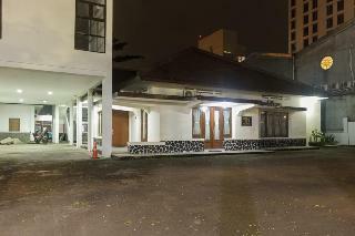 Reddoorz Plus Near Rs Pmi Bogor