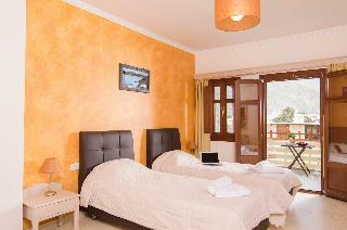 Aparthotel Smaragdi Apts