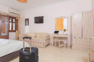 Aparthotel Smaragdi Apts