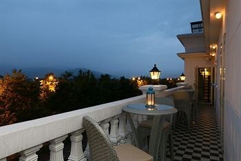Bed & Breakfast Aleex Villa