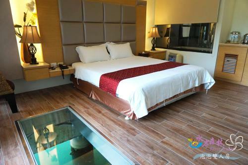 River Forest Resort Hotel