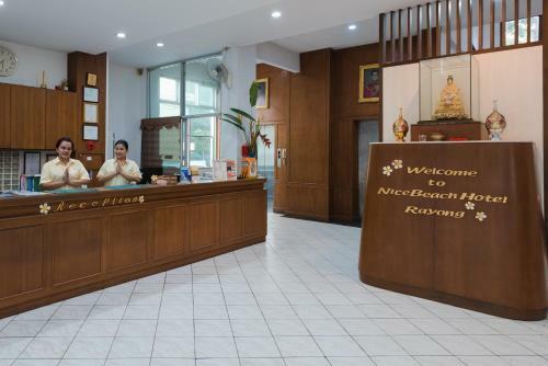 Nice Beach Hotel