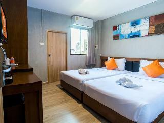 Hostal B2 Night Bazaar Chiang Rai Hotel