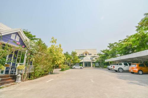 Albergue The Target Residence