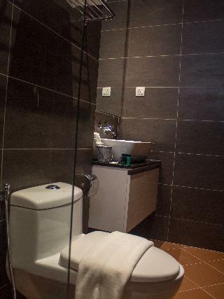 The Platinum Hotel  & Suites