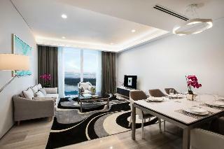Hotel Pinetree Marina Resort
