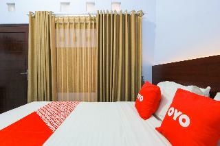 Oyo 2453 Artha Graha Vip