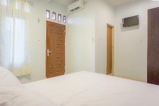 Oyo Life 2354 Rose House