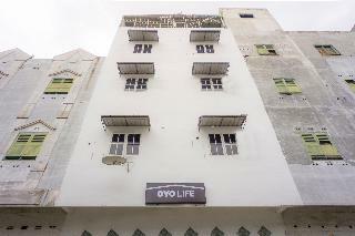 Oyo 2366 Gatsu Kost