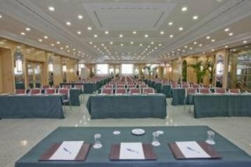 Hotel Vp Jard�n Metropolitano