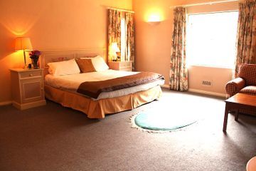 Hotel Whitehall