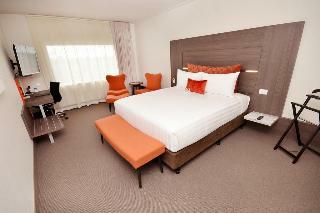 Jet Park Hotel & Conference Centre