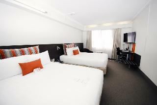 Jet Park Hotel & Conference Centre