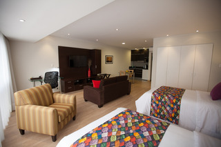 2w Apartments Service Diez Canseco