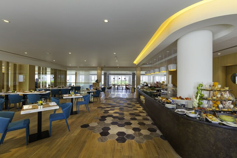 Hotel Sealine Beach. A Murwab Resort