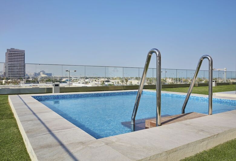 Hotel Staybridge Suites Doha Lusail
