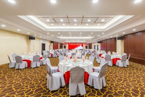 Beijing Commercial Business Hotel