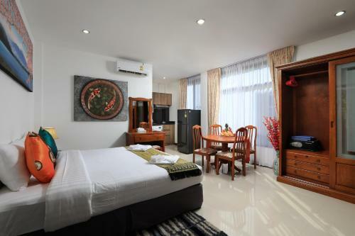 Palm Oasis Boutique Hotel