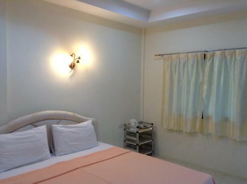 Hostal Wattana Bungalow