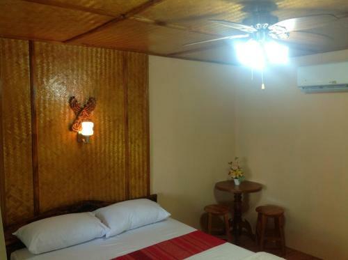 Hostal Ruan Mai Naiyang Beach Resort