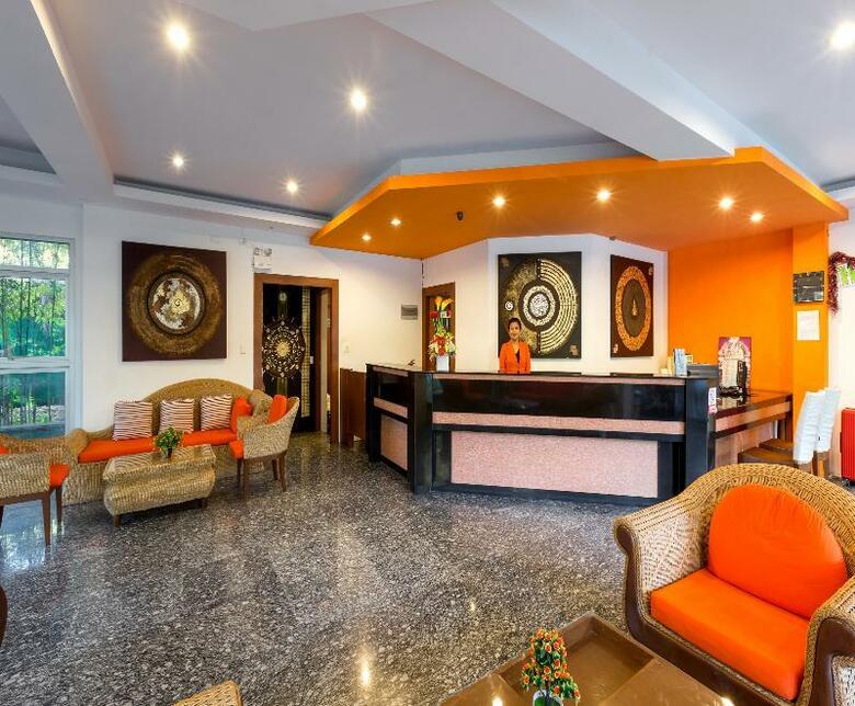 Hotel Phuket Sea Resort
