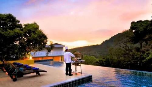 Hotel Grand Bleu Ocean View Pool Suite