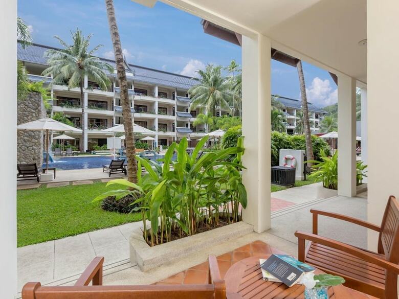 Hotel Radisson Resort And Suites Phuket