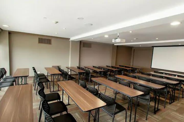 Apartamentos Hampton By Hilton Lima San Isidro