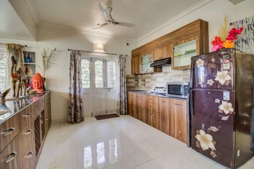 Oyo 7275 Excellent Homes