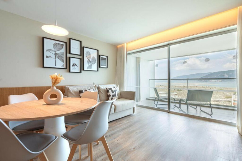 Hotel Aqualuz Troia Mar By The Editory