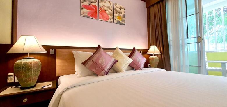 Hotel The Mareeya Place