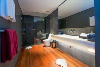 Hotel The Naka Phuket