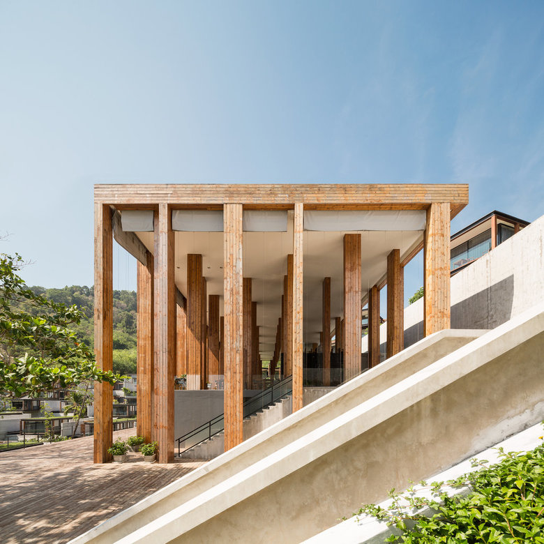 Hotel The Naka Phuket