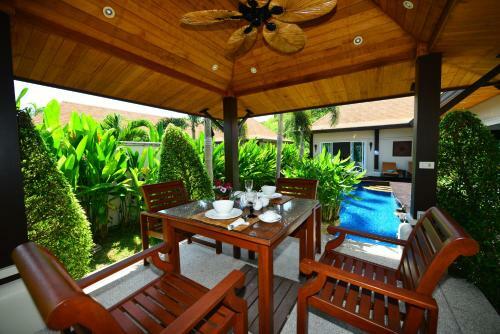 Modern Thai Villa Rawai