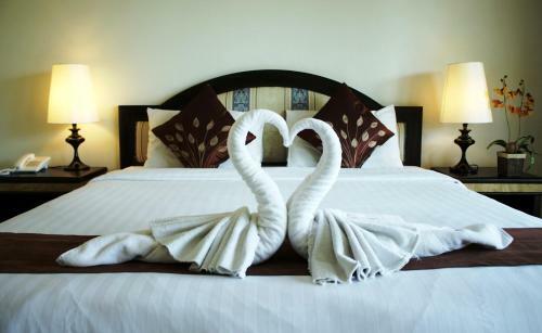 Hotel Airport Resort & Spa