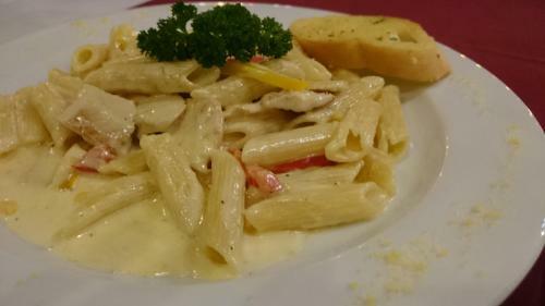 Hostal Bellmans Restaurant & Guesthouse
