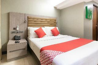 Oyo 146 Solace Hotel