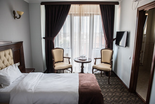 Giuliano Hotel Bragadiru