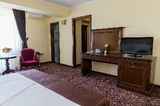 Giuliano Hotel Bragadiru