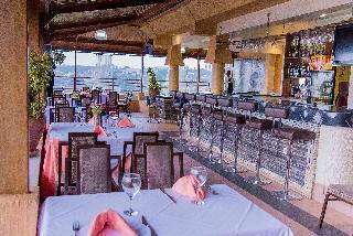 Amaris Hotel